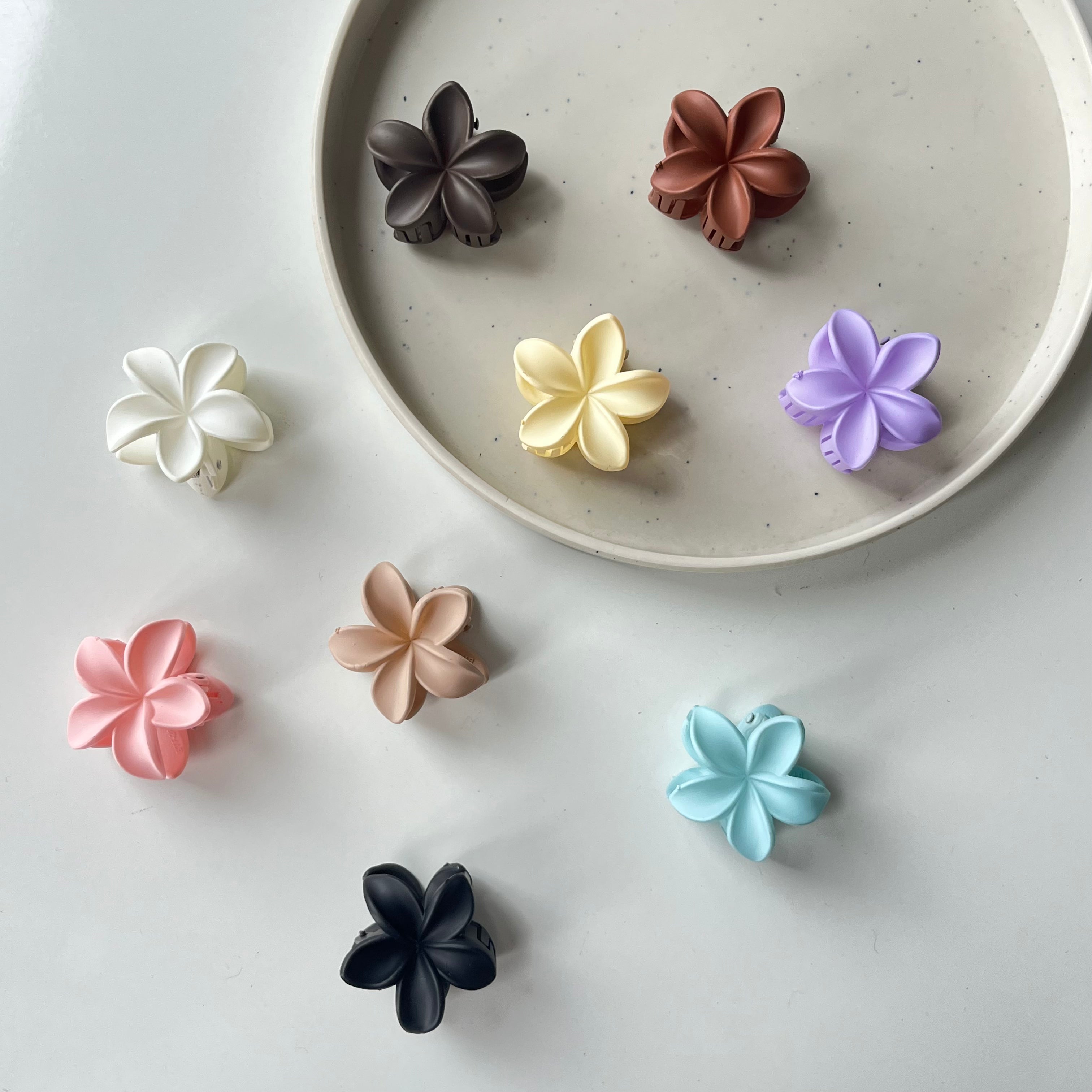 Petite Bloom – Small Hair Claw (Vault Set of 9)